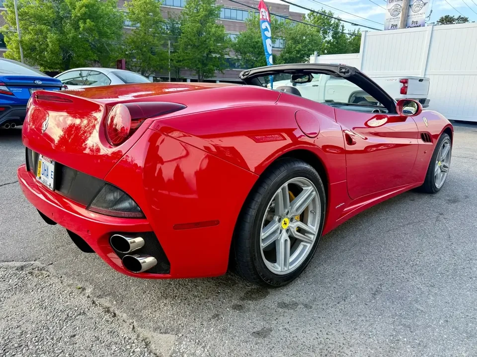 2010 Ferrari California - Image 5 of 20