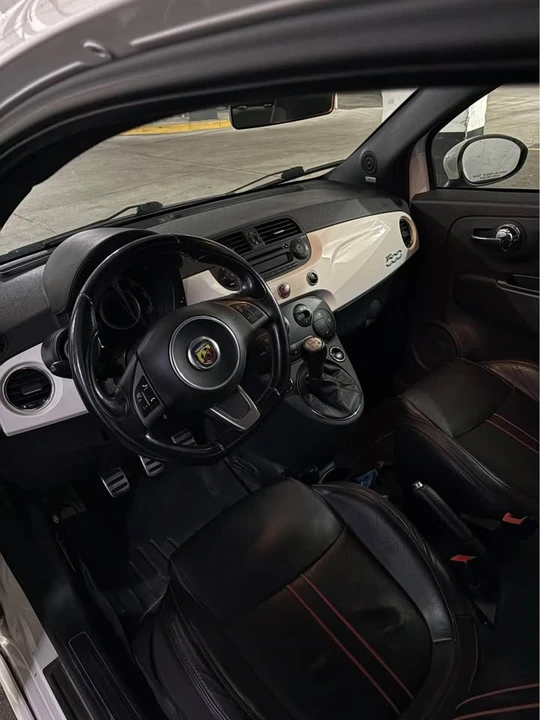 2010 Fiat Abarth 500 - Image 3 of 5