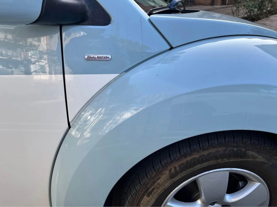 2010 Volkswagen New Beetle - Image 8 of 8