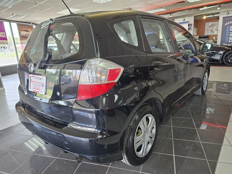 2010 Honda Fit - Image 4 of 4