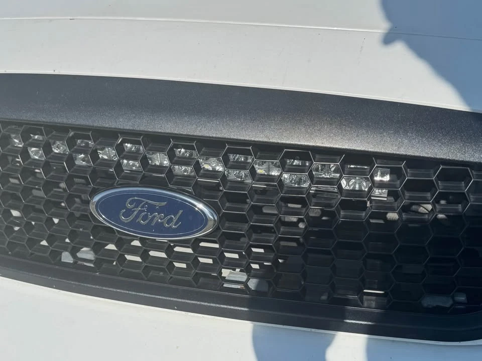 2010 Ford Crown Victoria - Image 8 of 9