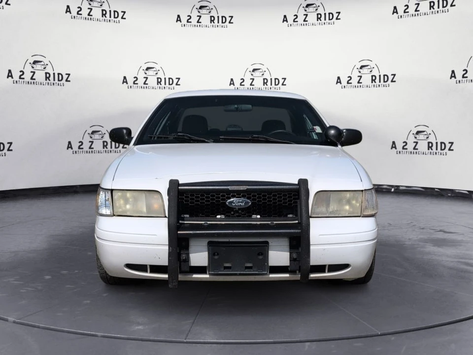 2010 Ford Crown Victoria - Image 2 of 21