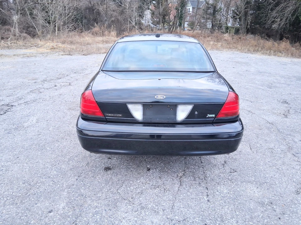 2010 Ford Crown Victoria - Image 21 of 21