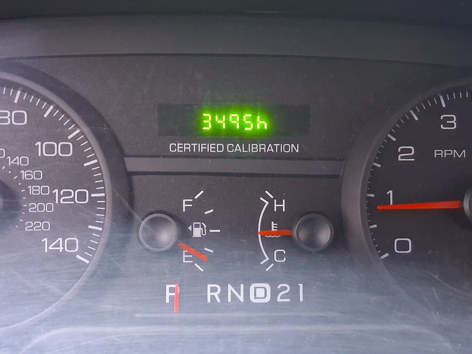 2010 Ford Crown Victoria - Image 12 of 21