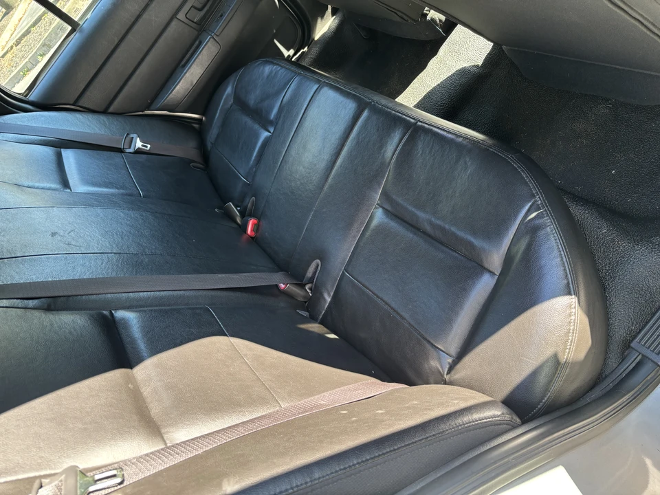2010 Ford Crown Victoria - Image 12 of 24