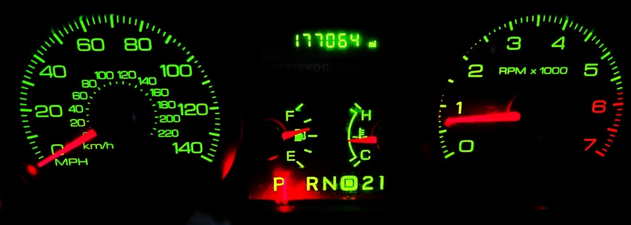 2010 Ford Crown Victoria - Image 14 of 21