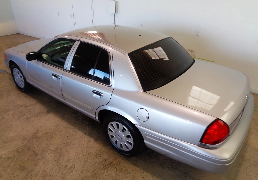 2010 Ford Crown Victoria - Image 7 of 21