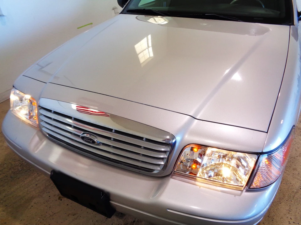 2010 Ford Crown Victoria - Image 10 of 21