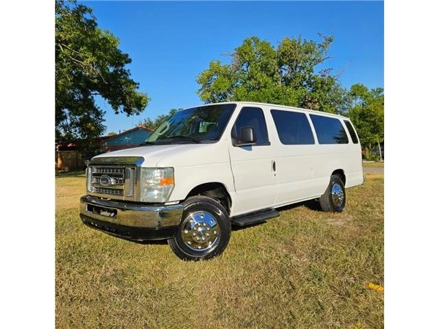 2010 Ford Econoline Van - Image 4 of 14