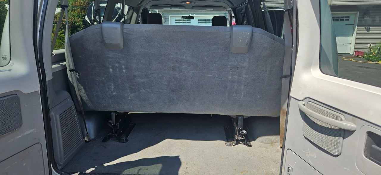 2010 Ford Super Duty 2nd Gen - Image 28 of 31