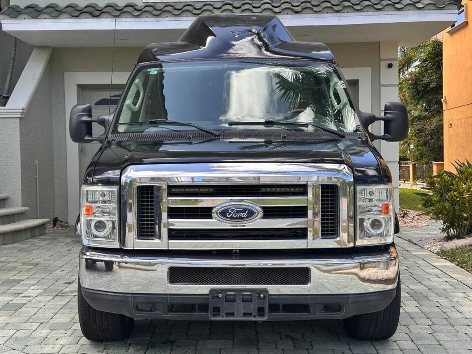 2010 Ford Econoline Van - Image 19 of 24