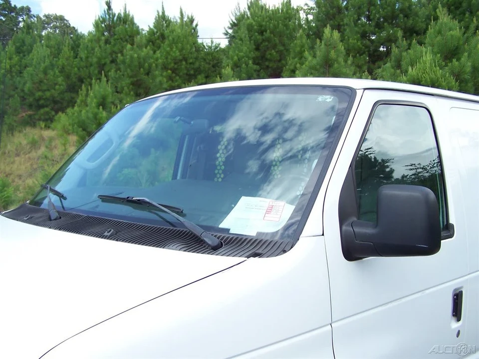 2010 Ford Econoline Van - Image 12 of 12