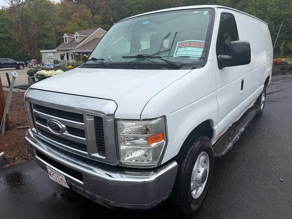 2010 Ford Econoline Van - Image 4 of 5