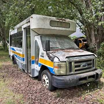 2010 Ford E450 Bus