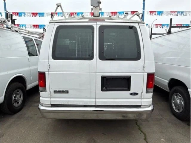 2010 Ford Econoline Van - Image 4 of 7