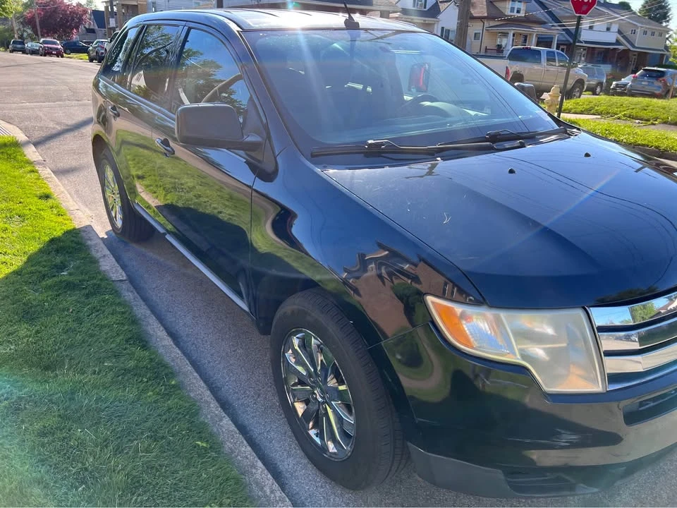 2010 Ford Edge - Image 2 of 9