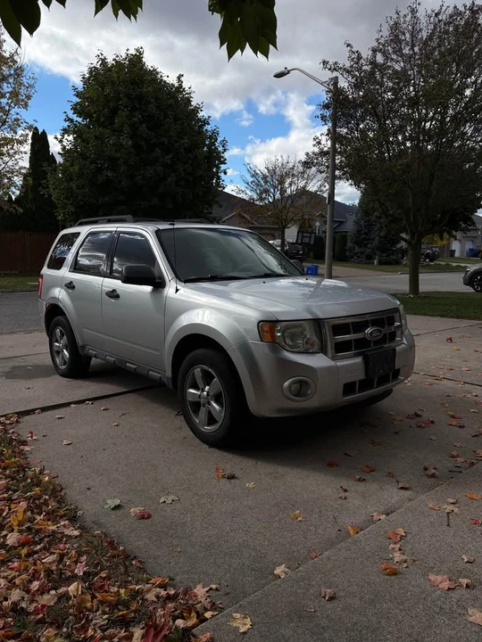 2010 Ford Escape - Image 5 of 12