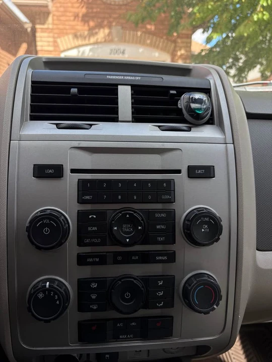 2010 Ford Escape - Image 12 of 12
