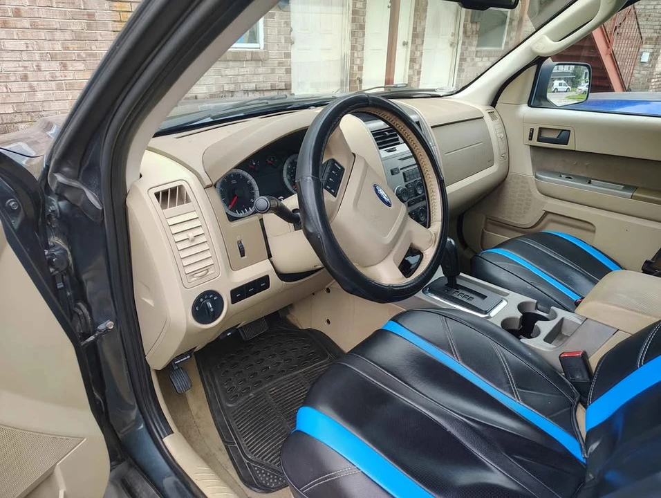 2010 Ford Escape - Image 5 of 7