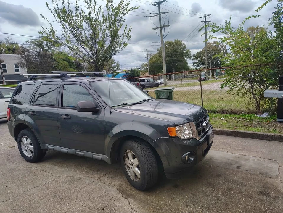 2010 Ford Escape - Image 2 of 7