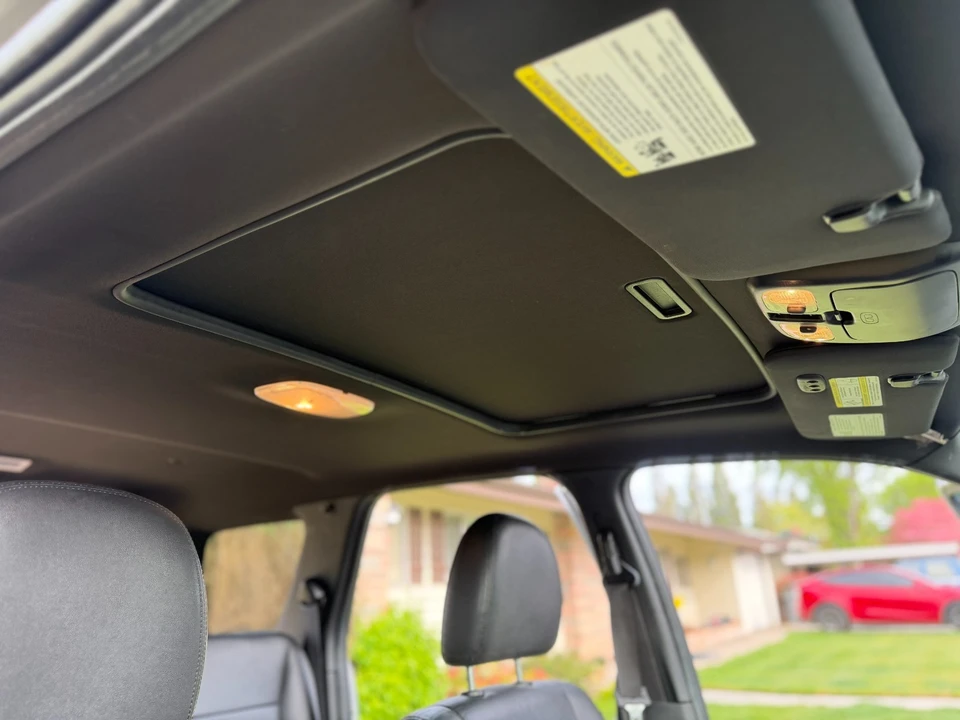 2010 Ford Escape - Image 6 of 12