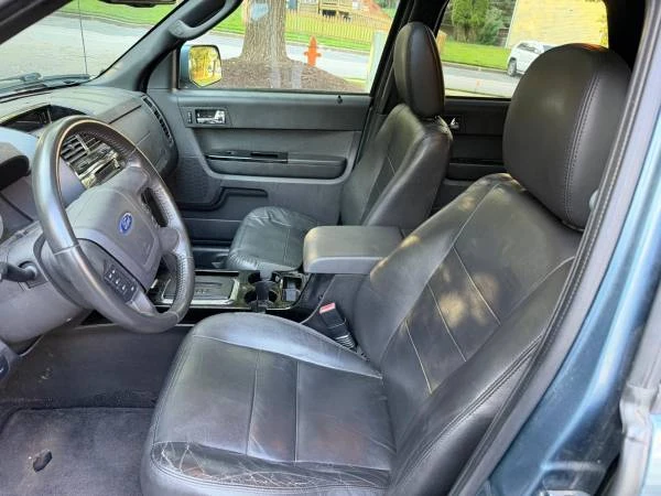 2010 Ford Escape - Image 10 of 28