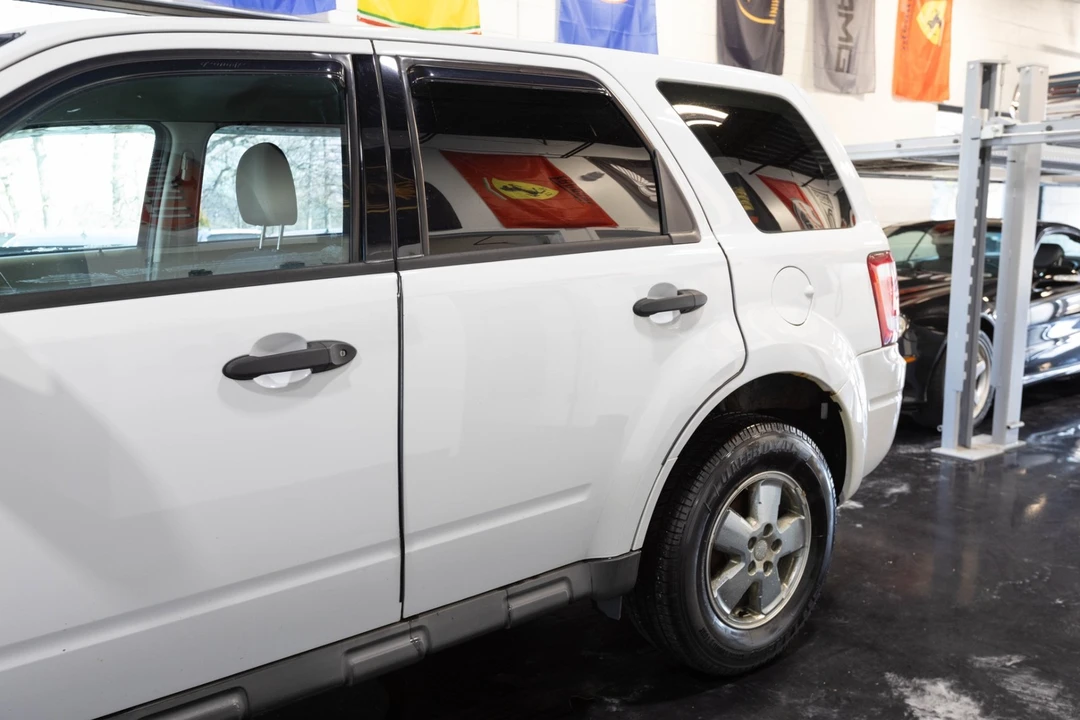 2010 Ford Escape - Image 6 of 21