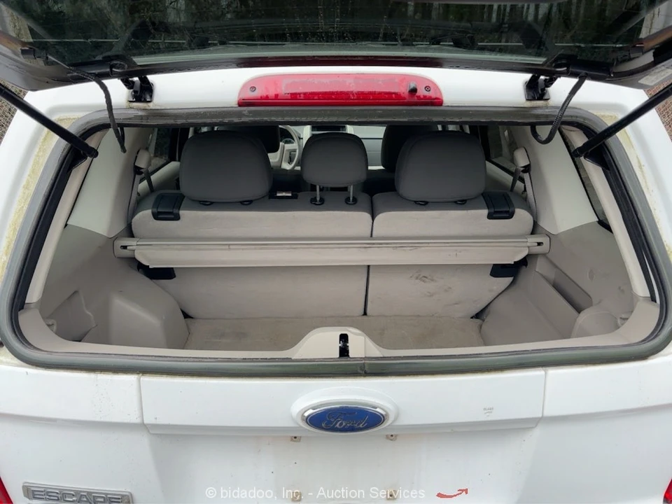 2010 Ford Escape - Image 10 of 12