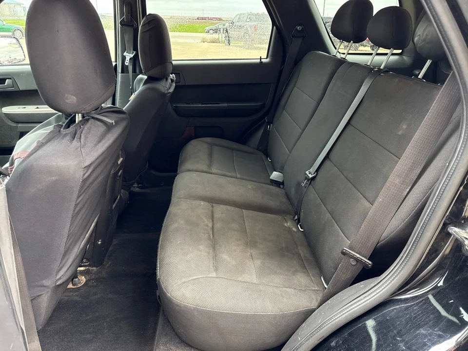 2010 Ford Escape - Image 10 of 16