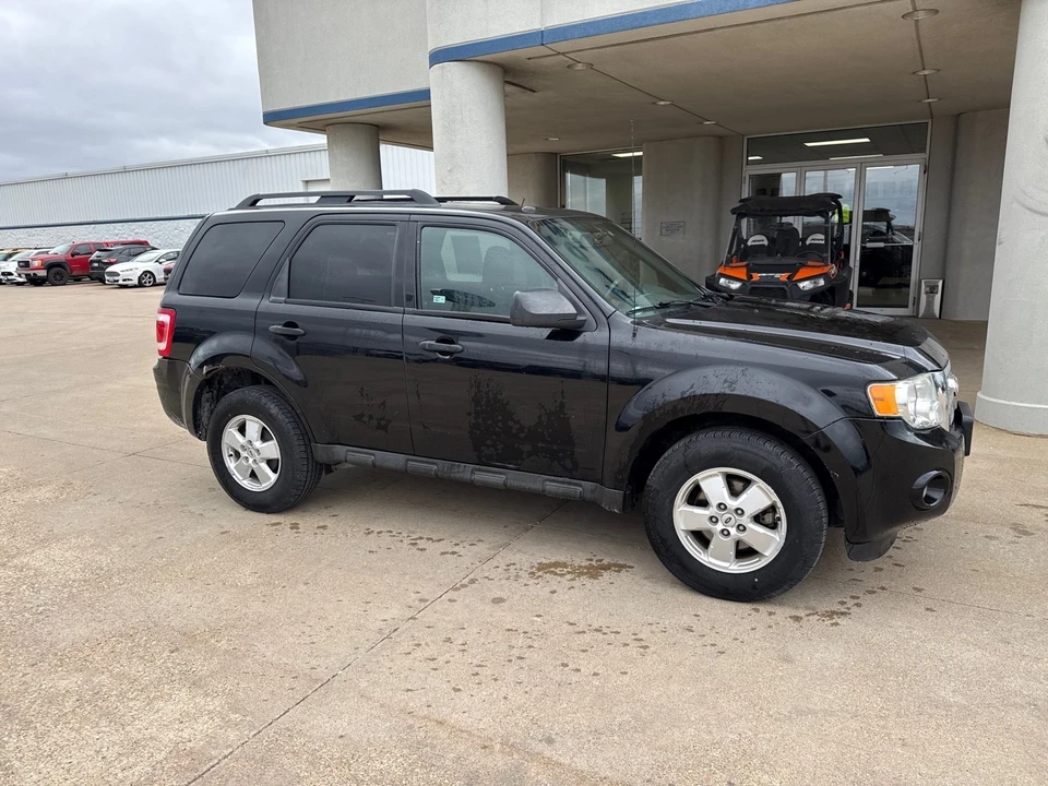 2010 Ford Escape - Image 3 of 16