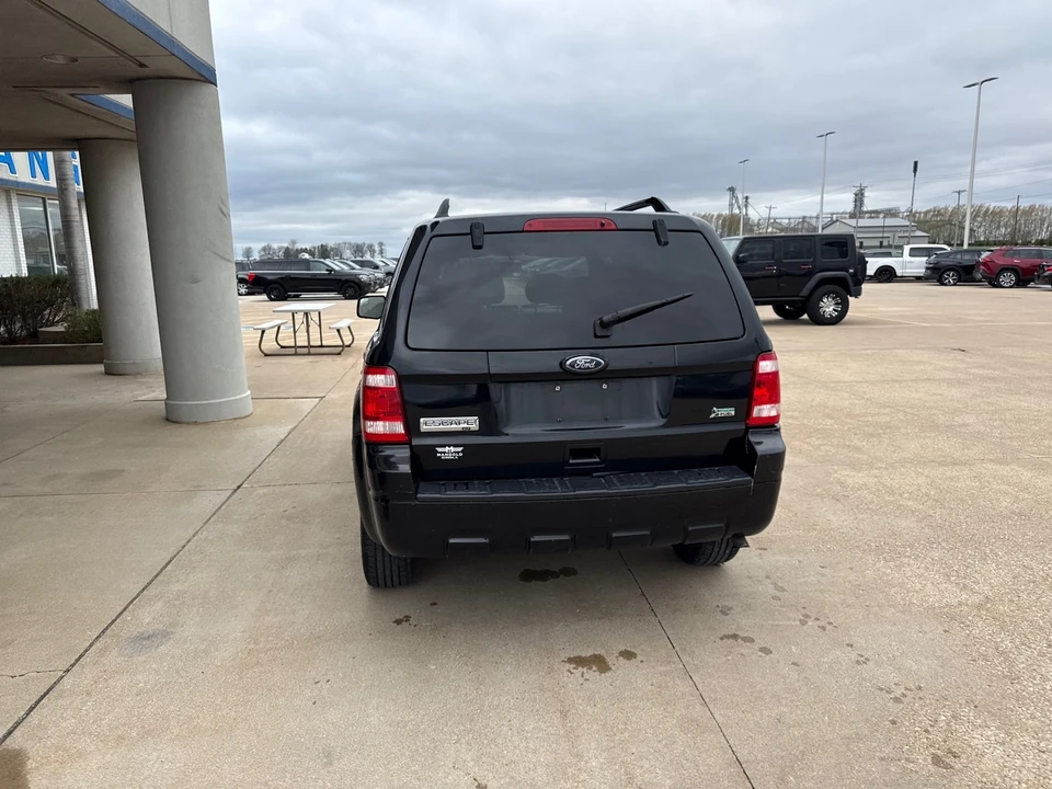 2010 Ford Escape - Image 6 of 16