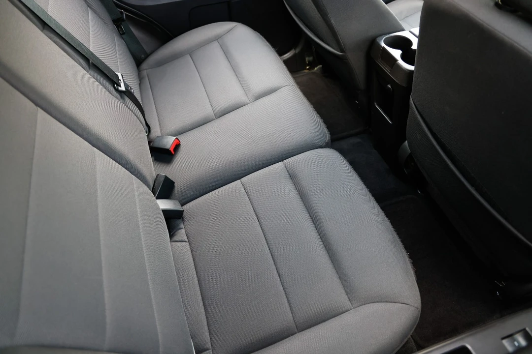 2010 Ford Escape - Image 12 of 21