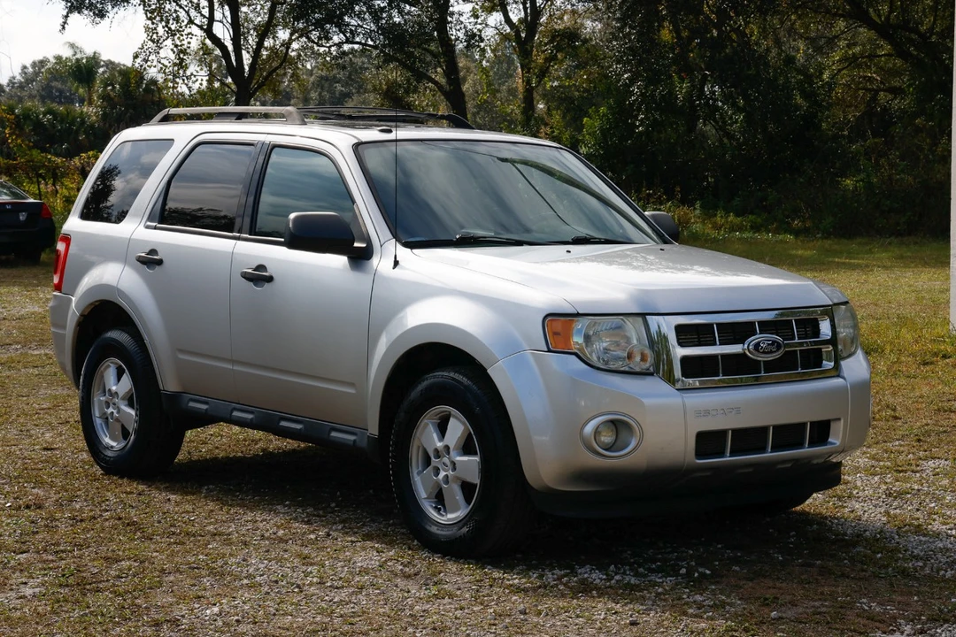 2010 Ford Escape - Image 15 of 21