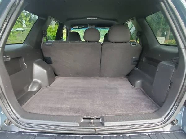 2010 Ford Escape - Image 20 of 31
