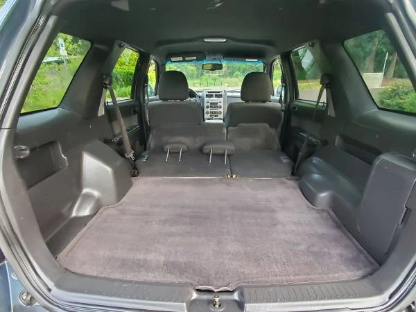 2010 Ford Escape - Image 21 of 31