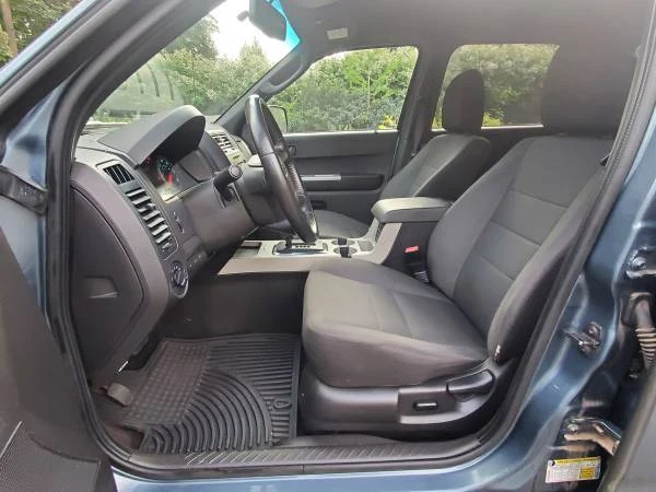 2010 Ford Escape - Image 12 of 31