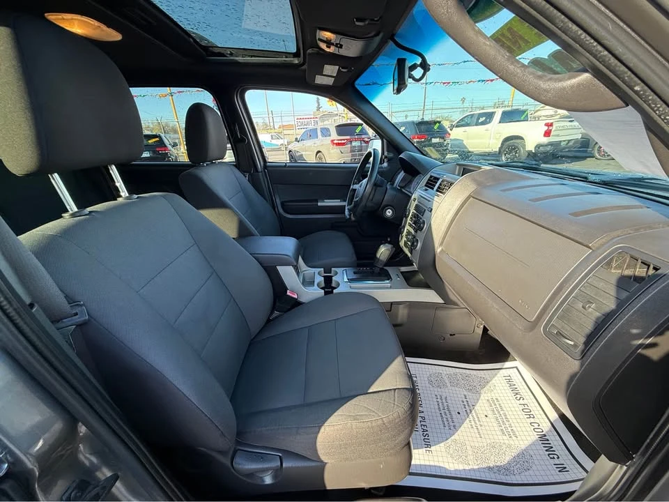 2010 Ford Escape - Image 11 of 11