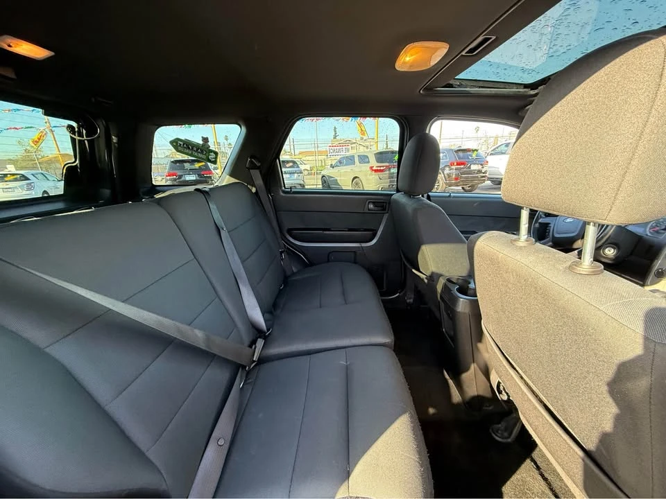 2010 Ford Escape - Image 10 of 11