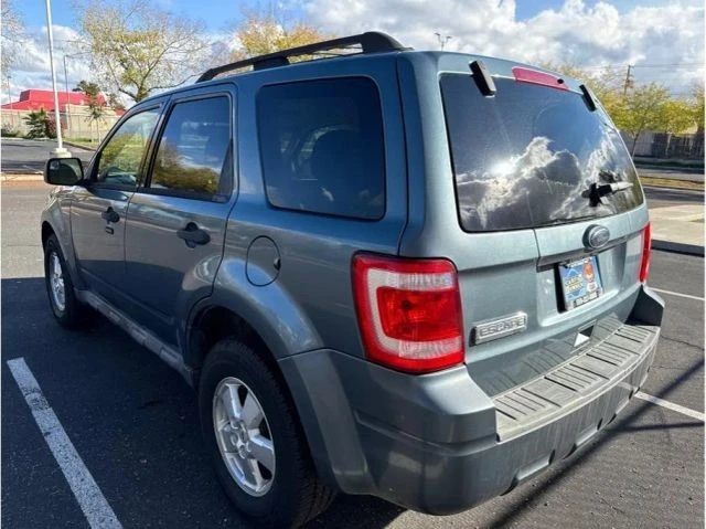 2010 Ford Escape - Image 8 of 11