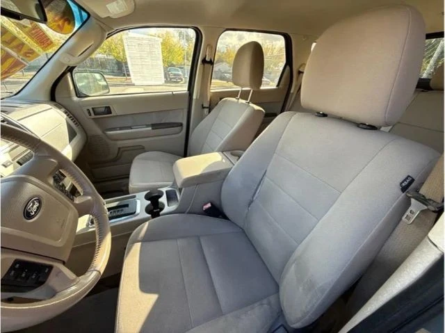 2010 Ford Escape - Image 10 of 11