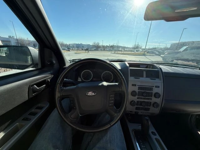 2010 Ford Escape - Image 14 of 16