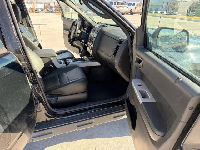 2010 Ford Escape - Image 13 of 16