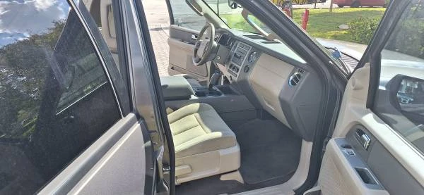 2010 Ford Expedition 2nd Gen - Image 7 of 12