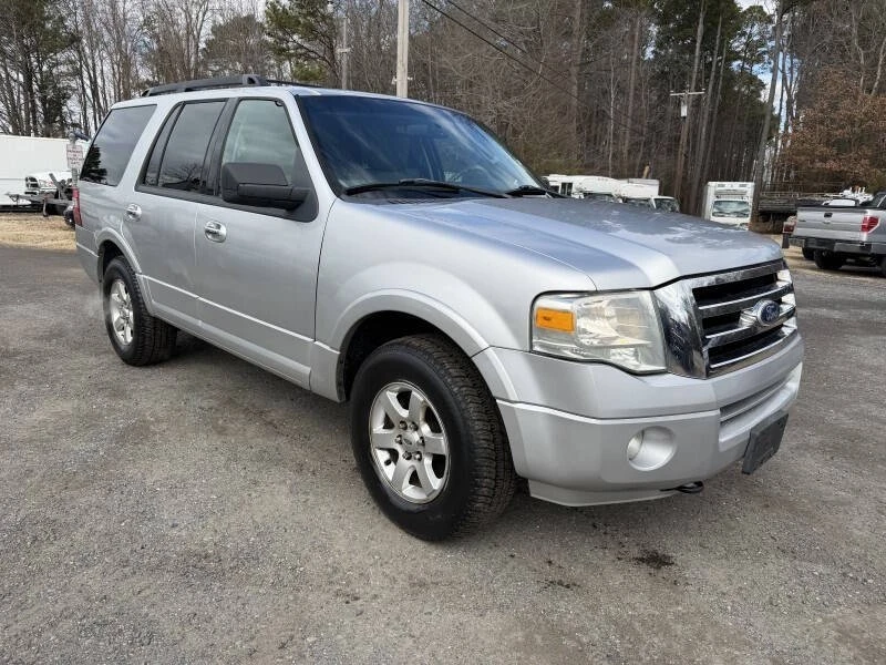 2010 Ford Expedition 3rd Gen - Image 5 of 21