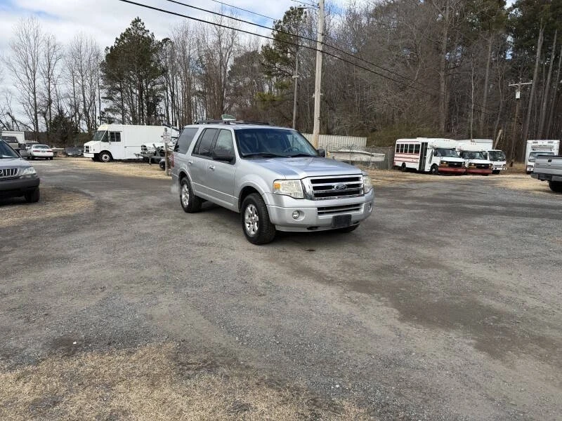 2010 Ford Expedition 3rd Gen - Image 4 of 21