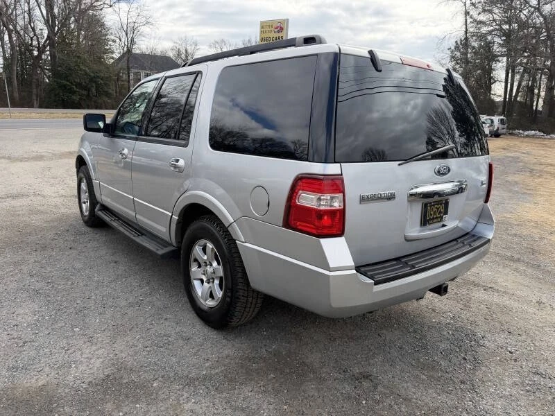 2010 Ford Expedition 3rd Gen - Image 10 of 21