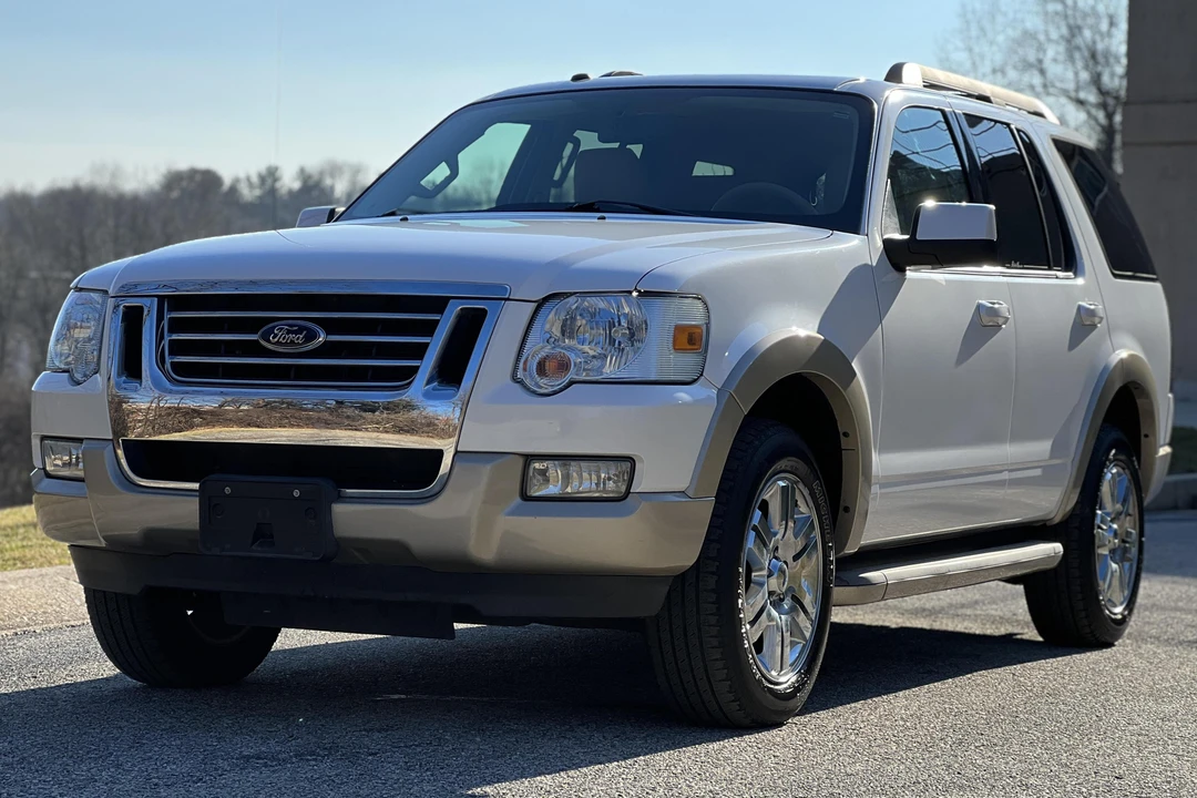 2010 Ford Explorer 4th Gen - Image 2 of 6