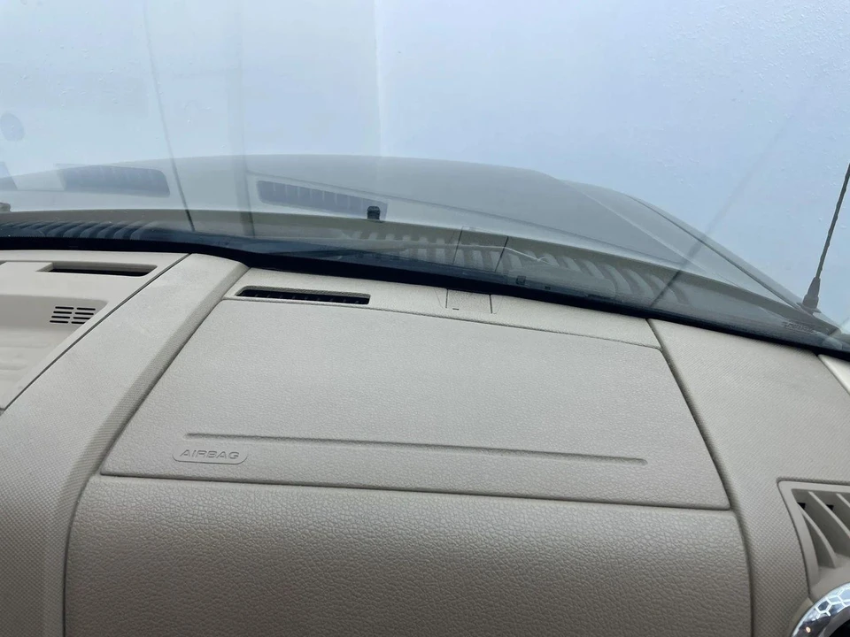 2010 Ford Explorer 4th Gen - Image 31 of 31