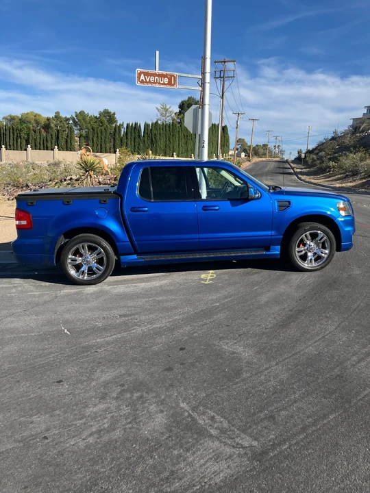 2010 Ford Explorer Sport Trac - Image 2 of 21
