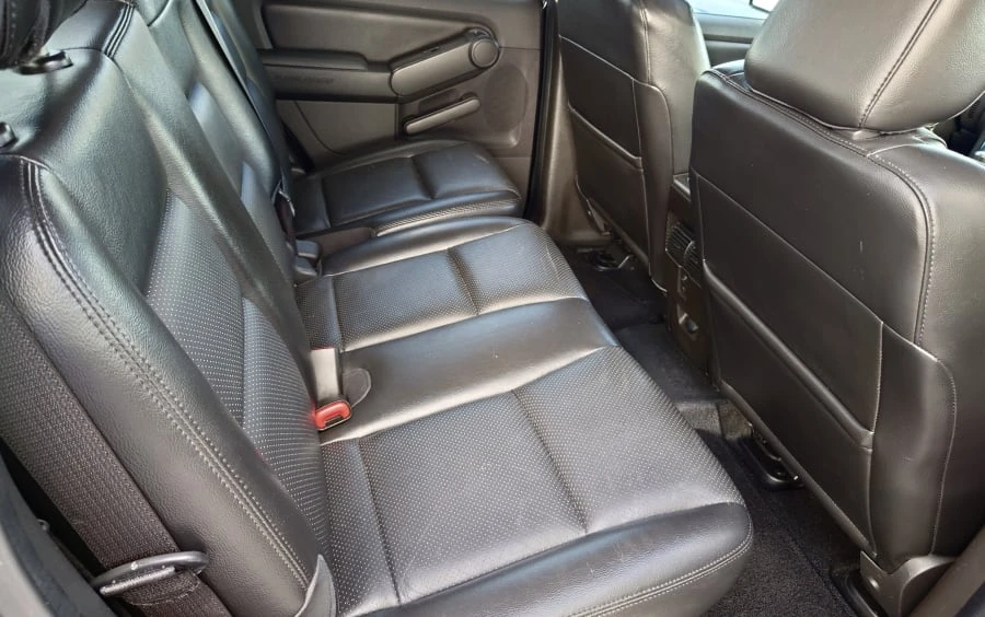 2010 Ford Explorer Sport Trac - Image 19 of 23